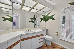 700 Hollybriar Ln, Naples, FL 34108 - Photo 27