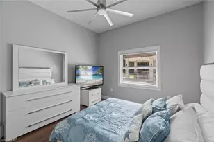 5420 Boxwood Way, Naples, FL 34116 - Photo 13