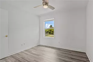 612 Santa Barbara Blvd, Cape Coral, FL 33991 - Photo 17