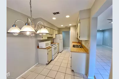 13128 Langton Ct, Fort Myers, FL 33919 - Photo 7