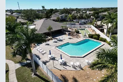 646 SE 12th Ct #17, Cape Coral, FL 33990 - Photo 31