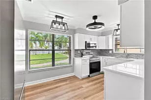 646 SE 12th Ct, Cape Coral, FL 33990 - Photo 13