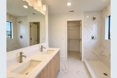 3105 9th St SW, Lehigh Acres, FL 33976 - Photo 9