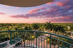 7515 Pelican Bay Blvd, Naples, FL 34108 - Photo 9