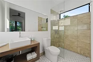 376 1st Ave N, Naples, FL 34102 - Photo 49