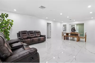 6005 Star Grass Ln, Naples, FL 34116 - Photo 7