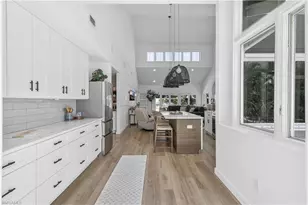 651 Bridge Way Ln, Naples, FL 34108 - Photo 7