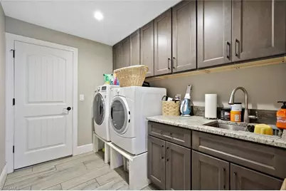 1800 NW 30th Pl, Cape Coral, FL 33993 - Photo 27