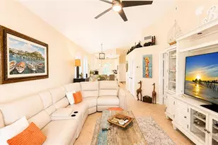 8274 Twelve Oaks Cir, Naples, FL 34113 - Photo 5