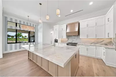 9273 Esplanade Blvd, Naples, FL 34119 - Photo 11