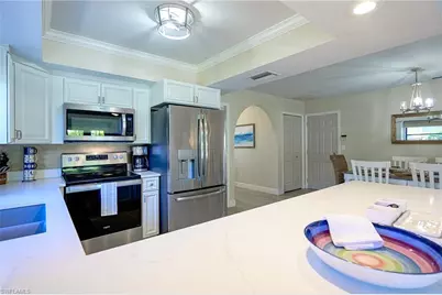 672 100th Ave, Naples, FL 34108 - Photo 7