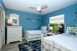672 100th Ave, Naples, FL 34108 - Photo 19