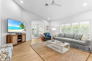 575 101st Ave N, Naples, FL 34108 - Photo 9