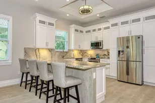 712 108th Ave N, Naples, FL 34108 - Photo 11