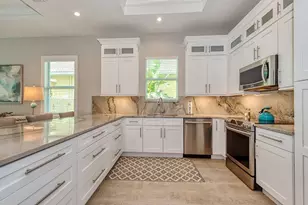 712 108th Ave N, Naples, FL 34108 - Photo 13