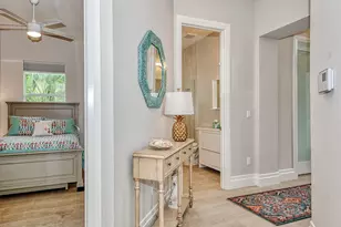 712 108th Ave N, Naples, FL 34108 - Photo 5