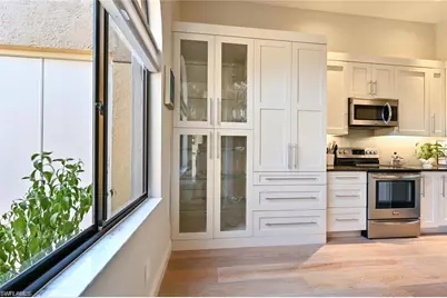 589 Beachwalk Cir #P-203, Naples, FL 34108 - Photo 5