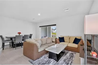 15364 Wildflower Cir, Naples, FL 34119 - Photo 3