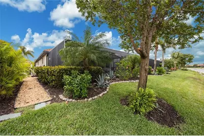 28062 Edenderry Ct, Bonita Springs, FL 34135 - Photo 29