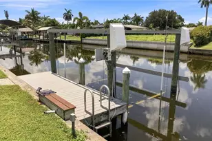 5224 Tower Dr, Cape Coral, FL 33904 - Photo 7
