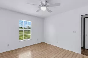 1131 10th Ave NE, Naples, FL 34120 - Photo 11