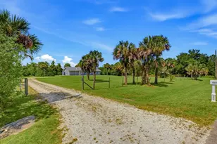 1131 10th Ave NE, Naples, FL 34120 - Photo 21