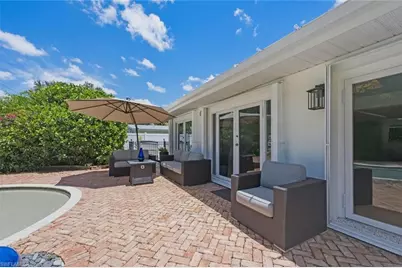 1274 Pine Ct, Naples, FL 34102 - Photo 43
