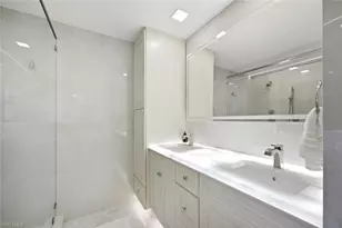 1274 Pine Ct, Naples, FL 34102 - Photo 31