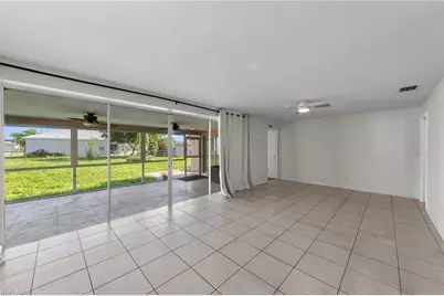 1211 SE 34th St, Cape Coral, FL 33904 - Photo 9