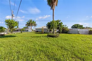 1211 SE 34th St, Cape Coral, FL 33904 - Photo 31