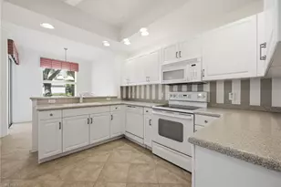 3485 Grand Cypress Dr, Naples, FL 34119 - Photo 3