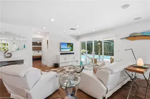 4601 Evergreen Lake Rd, Naples, FL 34112 - Photo 5