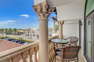 900 5th Ave S, Naples, FL 34102 - Photo 25