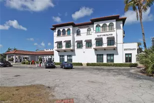 900 5th Ave S, Naples, FL 34102 - Photo 27