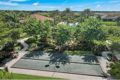 8362 Viale Cir, Naples, FL 34114 - Photo 45