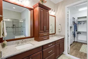 8362 Viale Cir, Naples, FL 34114 - Photo 17