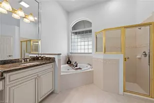 7904 Glenfinnan Cir, Fort Myers, FL 33912 - Photo 21