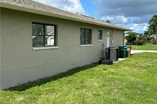 3805/3807 SE 15th Pl, Cape Coral, FL 33904 - Photo 19
