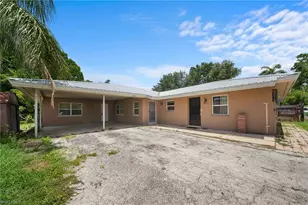 5820 Algiers St, Fort Myers, FL 33919 - Photo 1
