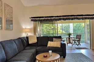354 Dover Pl, Naples, FL 34104 - Photo 21