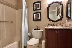 354 Dover Pl, Naples, FL 34104 - Photo 5