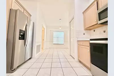7001 Lone Oak Blvd, Naples, FL 34109 - Photo 7