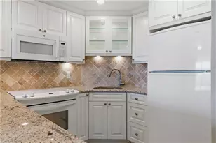 5 Bluebill Ave, Naples, FL 34108 - Photo 25