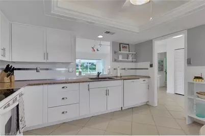 147 Round Key Cir #P1, Naples, FL 34112 - Photo 17