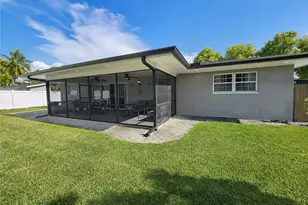 1419 Shelby Pkwy, Cape Coral, FL 33904 - Photo 35
