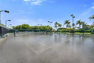 6670 Huntington Lakes Cir, Naples, FL 34119 - Photo 21