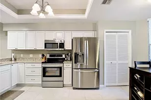 14261 Hickory Links Ct, Fort Myers, FL 33912 - Photo 3
