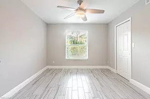 1392 Churchill Cir, Naples, FL 34116 - Photo 13
