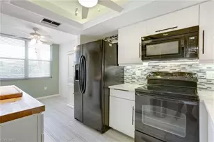 285 Naples Cove Dr, Naples, FL 34110 - Photo 3