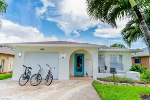 688 106th Ave N, Naples, FL 34108 - Photo 1